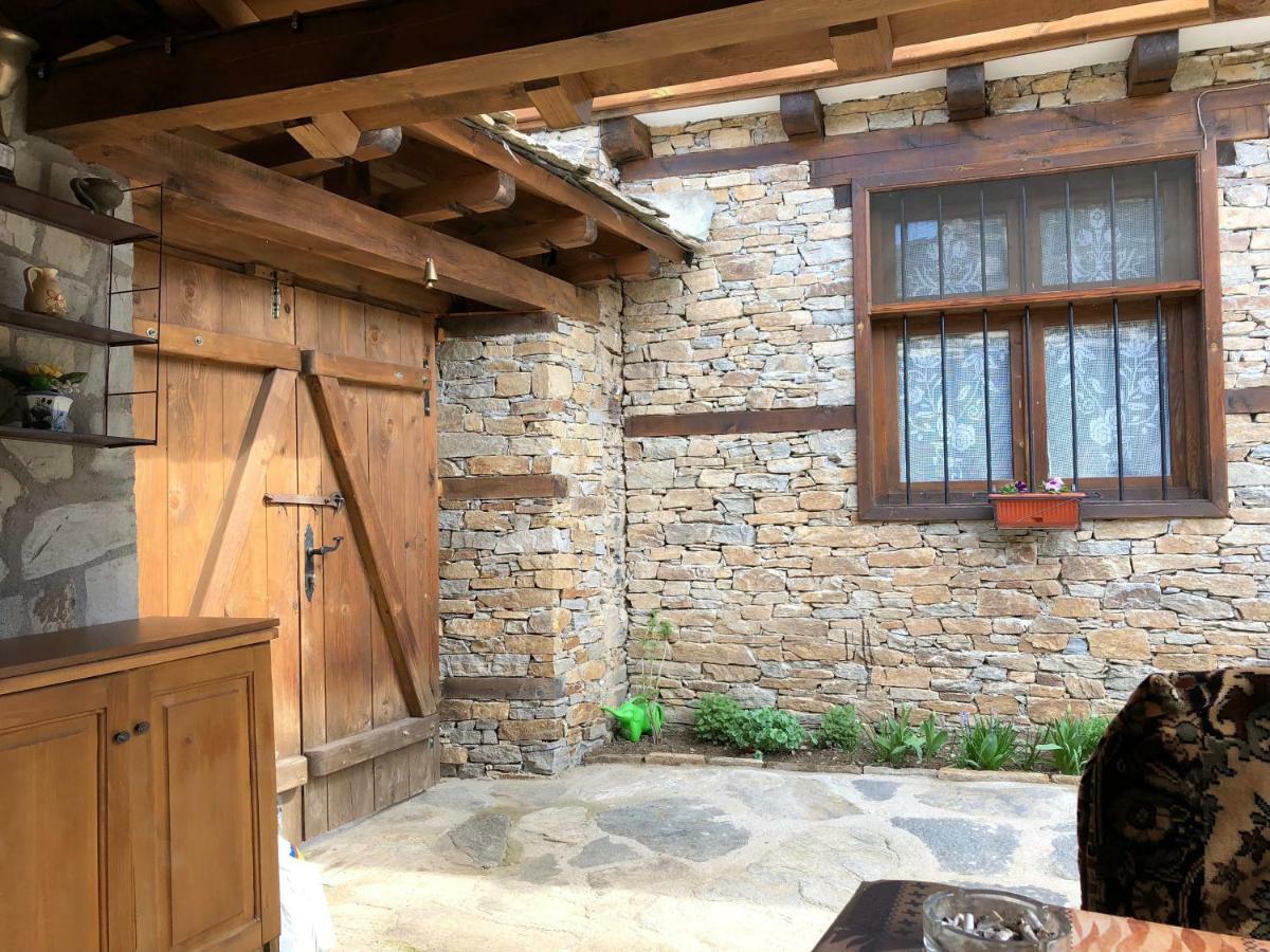 Тодорината къща Hotel Лещен Екстериор снимка