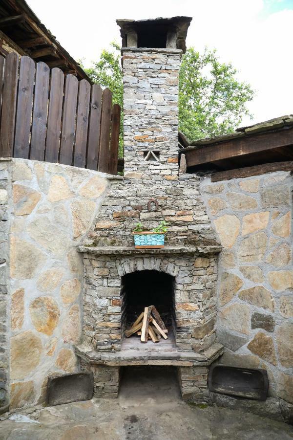 Тодорината къща Hotel Лещен Екстериор снимка