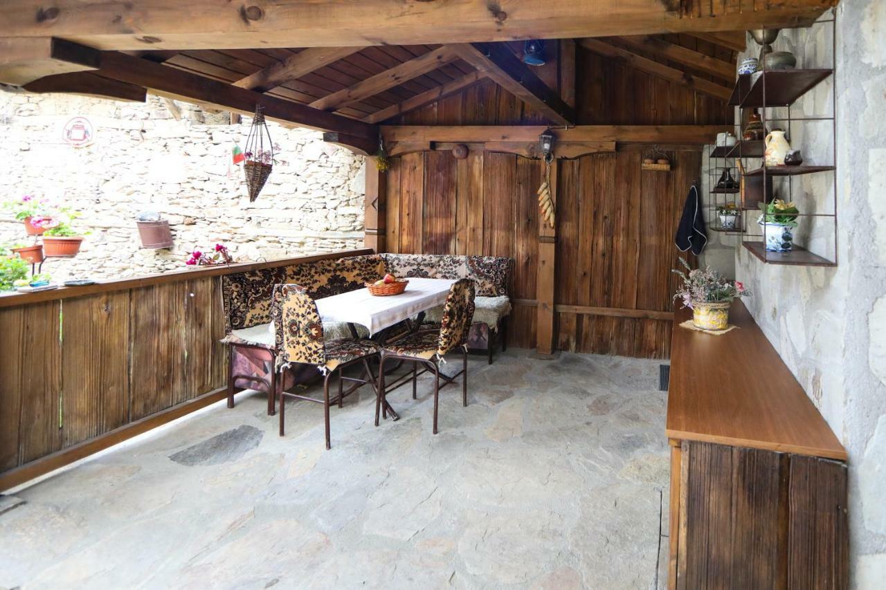 Тодорината къща Hotel Лещен Екстериор снимка