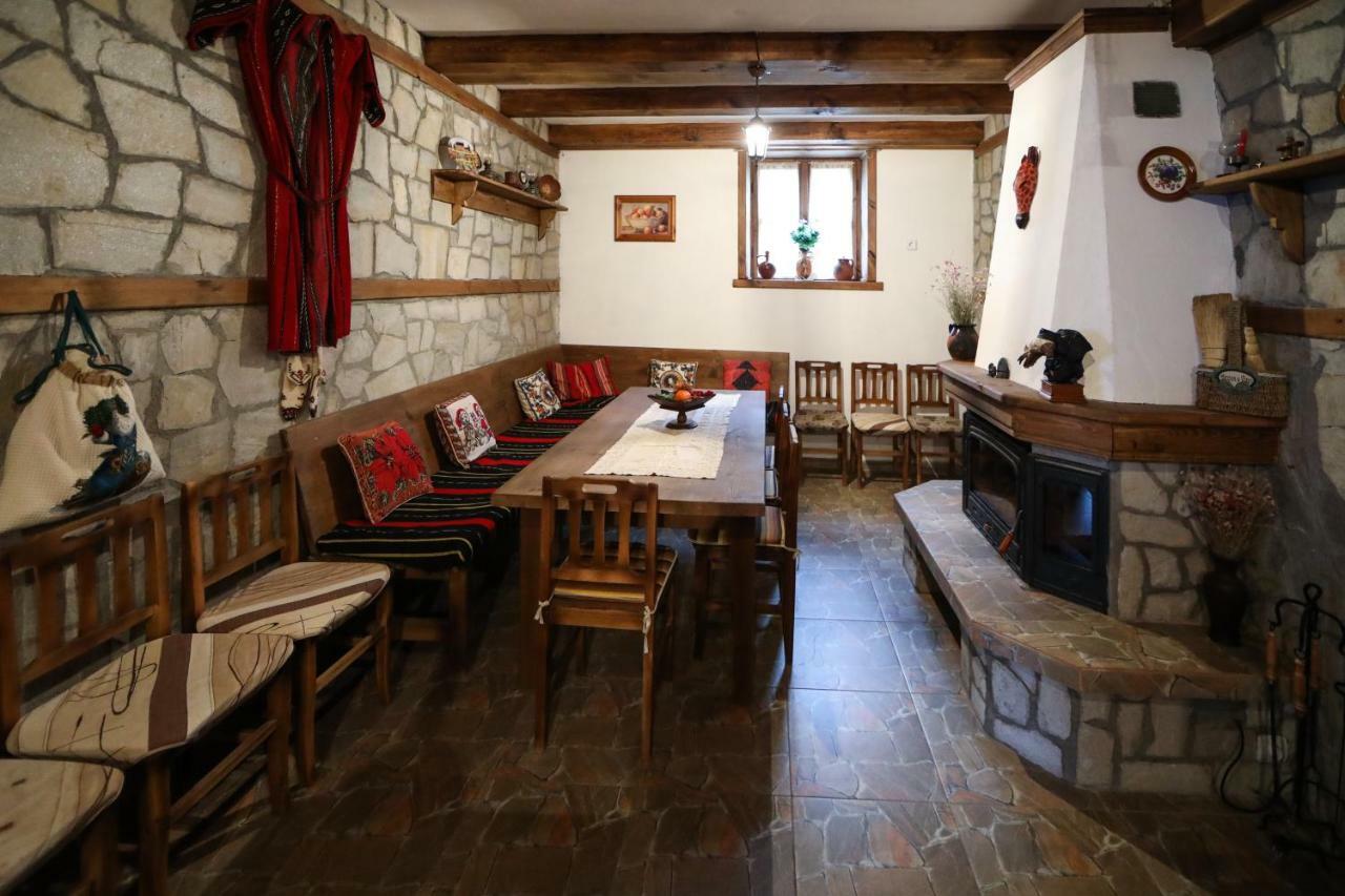 Тодорината къща Hotel Лещен Екстериор снимка