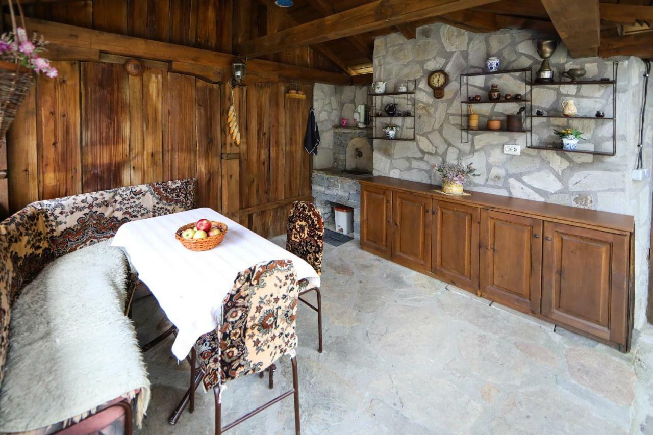 Тодорината къща Hotel Лещен Екстериор снимка