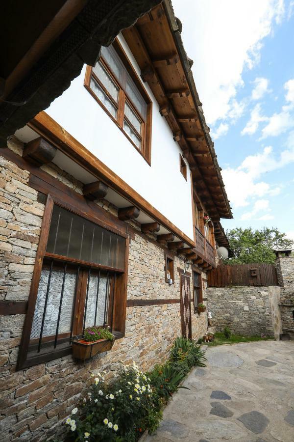 Тодорината къща Hotel Лещен Екстериор снимка